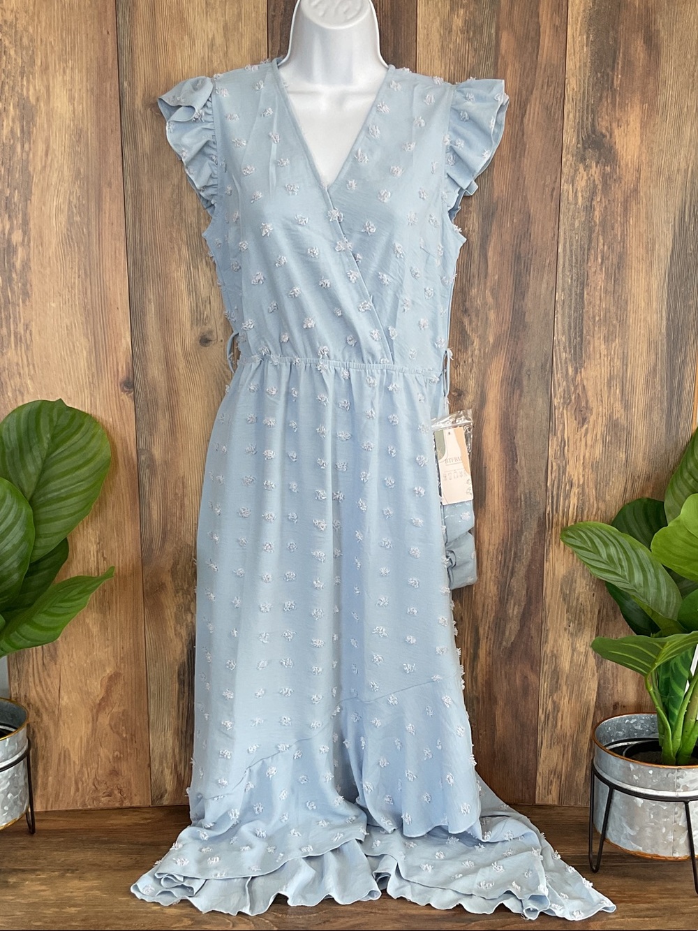BTFBM Ruffle Short Sleeve Wrap Dress S    NWT  111B